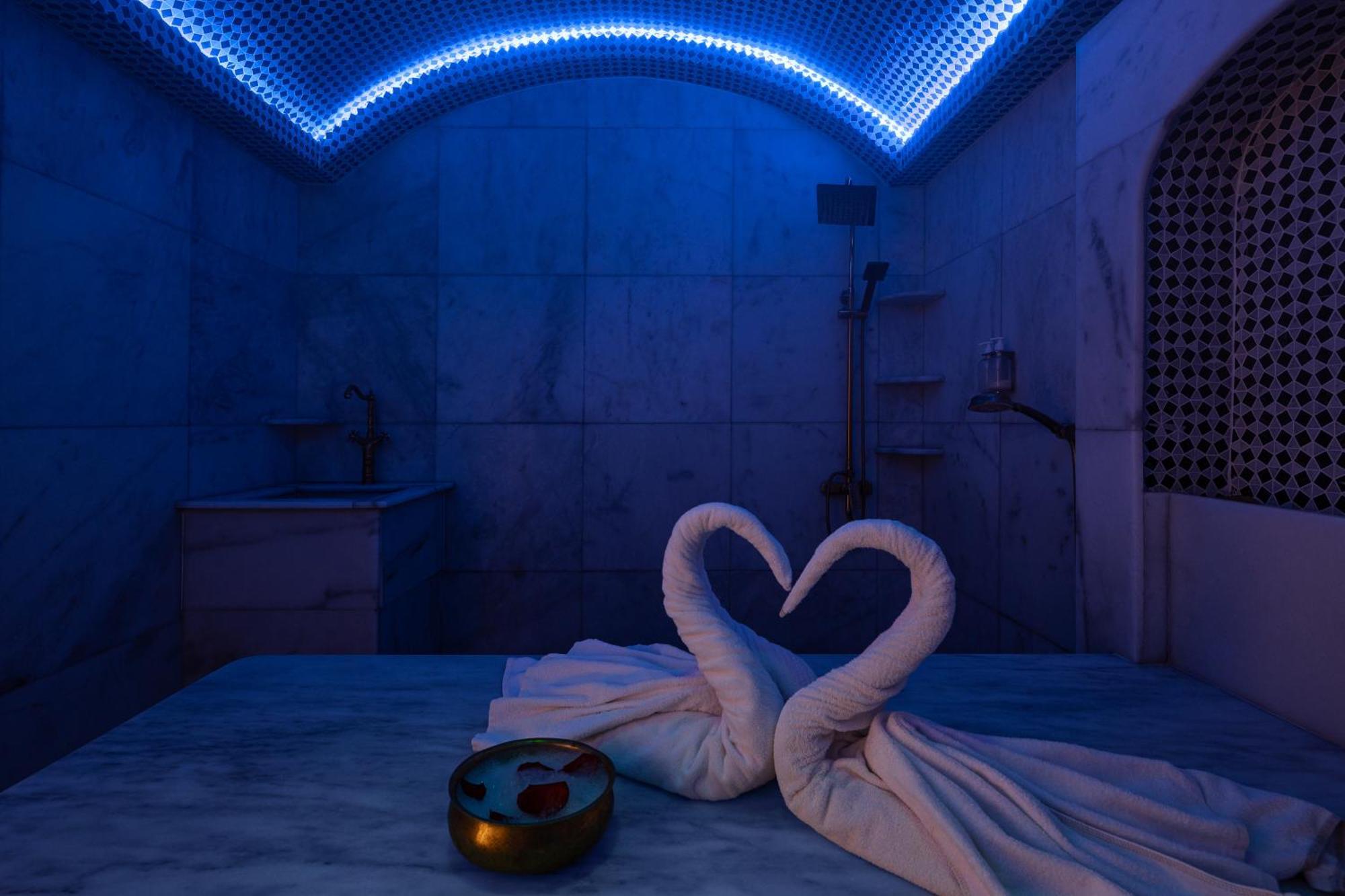 Cristal 4* Abu Dhabi